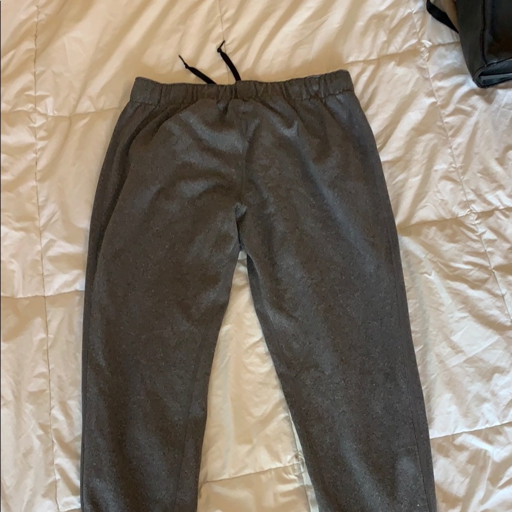 Nike joggers - Picture 2 of 4